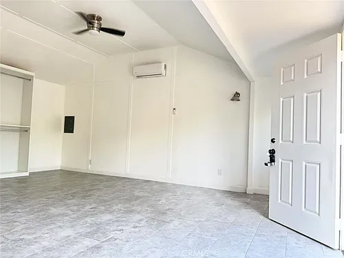 3233 E Cameron Ave Photo 1