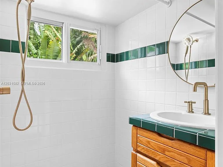 3945 Loquat Ave — Photo 34