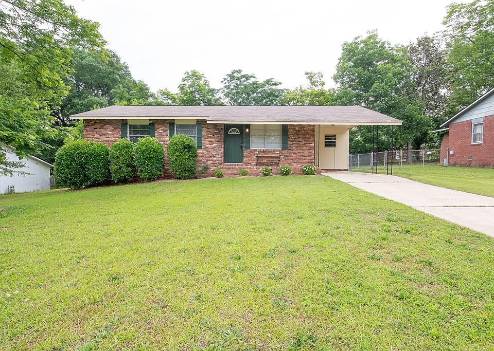 1st image of 616 Wright Dr