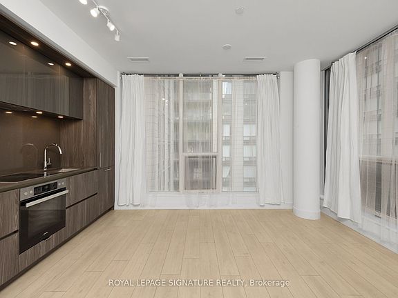 5th image of 15 Mercer St #525