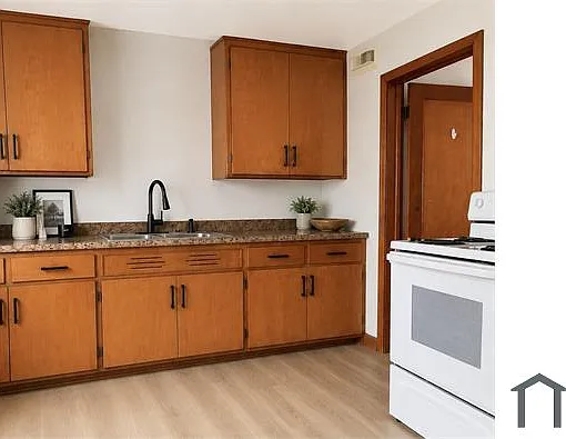 6100 W Lisbon Ave — Photo 1