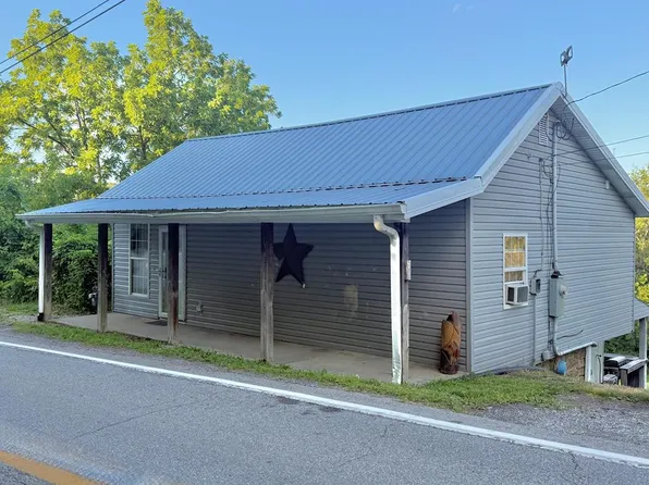 34 Apple Pie Ridge, West Liberty, WV 26074