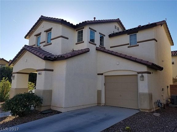 3rd image of 8333 Black Opal St