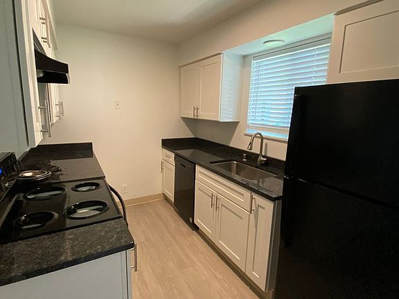 3rd image of 6621 N Standard St #10434117