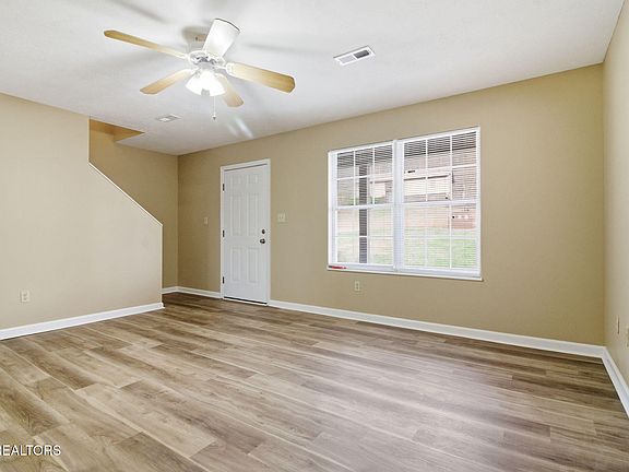 5th image of 347 Ritz View Dr #A