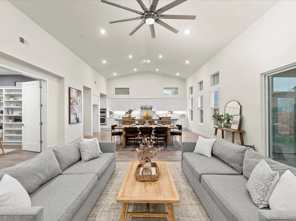 9470 Mirabelle St, Roseville, CA 95747