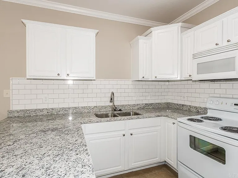 1224 Sadie Dr #1 — Photo 13