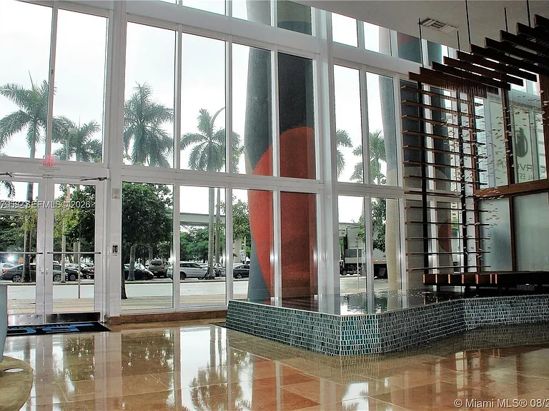 50 Biscayne Blvd #1801 — Photo 3