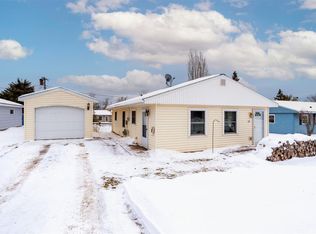 29 Gibson Rd, Silver Bay, MN 55614