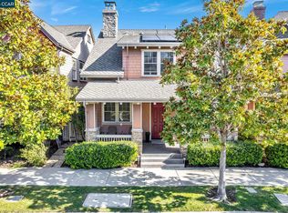 2036 Serra Ln, Hercules, CA 94547
