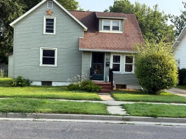 612 West Oak STREET, Sparta, WI 54656