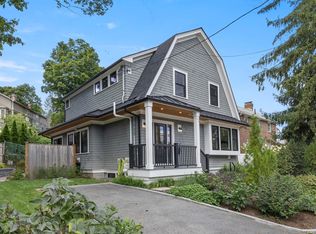 579 Centre St, Newton, MA 02458