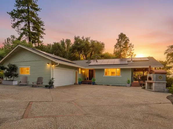 10923 Lincoln Way, Penn Valley, CA 95946