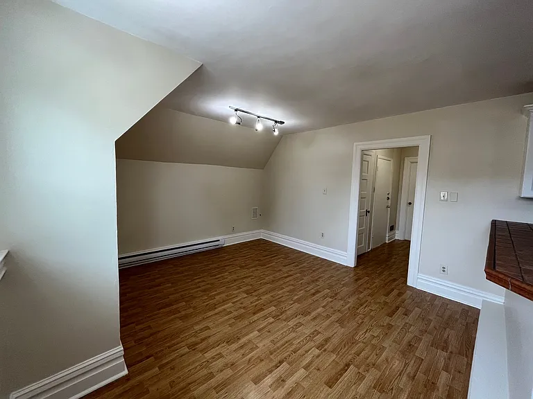 620 Summerlea St #3 — Photo 11