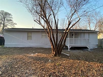 1st image of 114 Skyland Dr