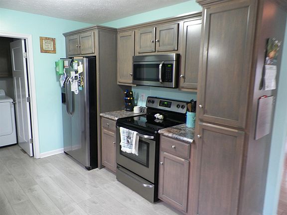5th image of 233 Haven Way