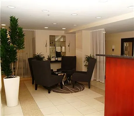 Sold by R New York | media 18