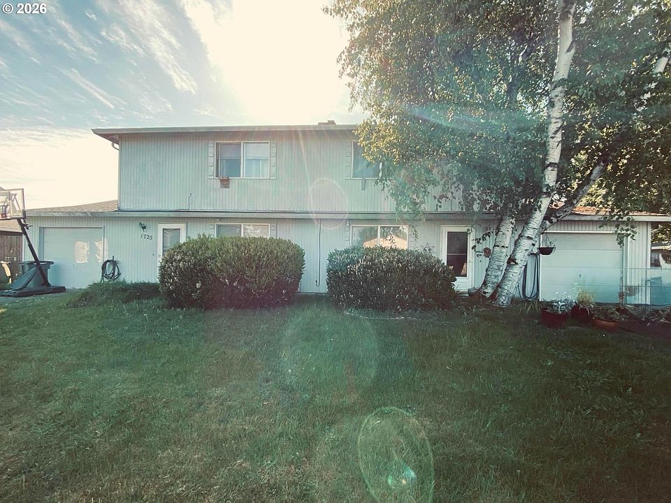 1st image of 1725 SE Blairmont Dr