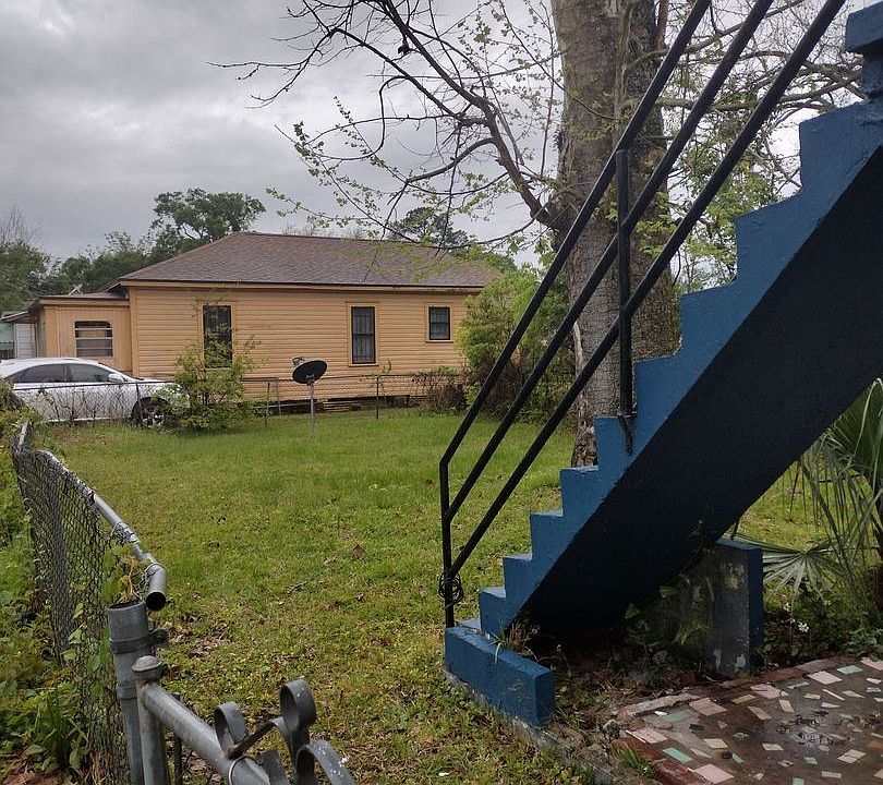 1st image of 1402 McConihe St #818