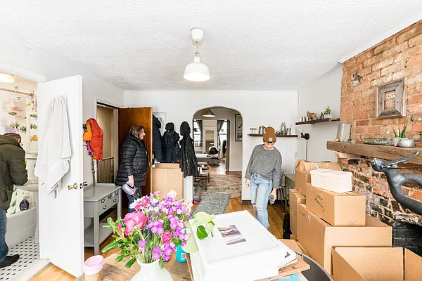 Rented by Highline Residential | media 15