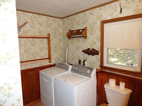 2nd image of 115 Wilson Creek Ln
