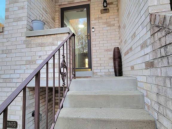 2nd image of 3865A Steppes Ct