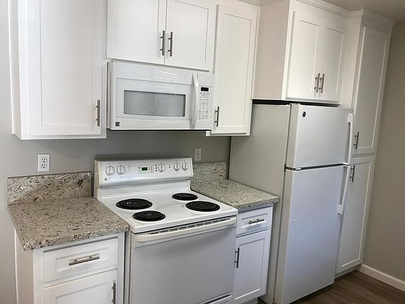 4th image of 1101 G St #39
