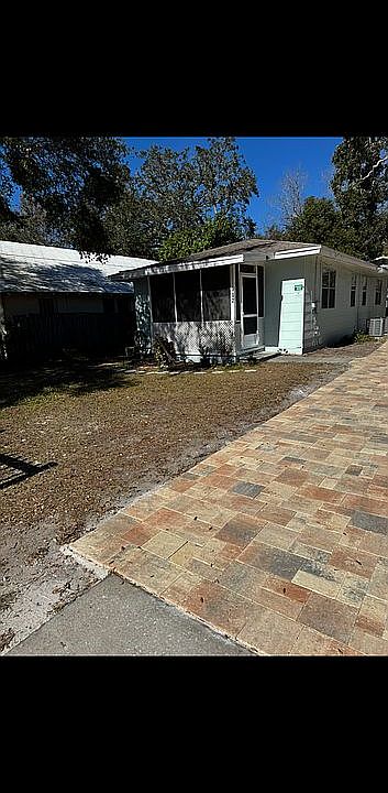 1st image of 912 Turner St