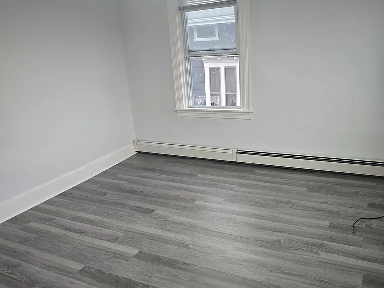 28 Darrow St #3 — Photo 14