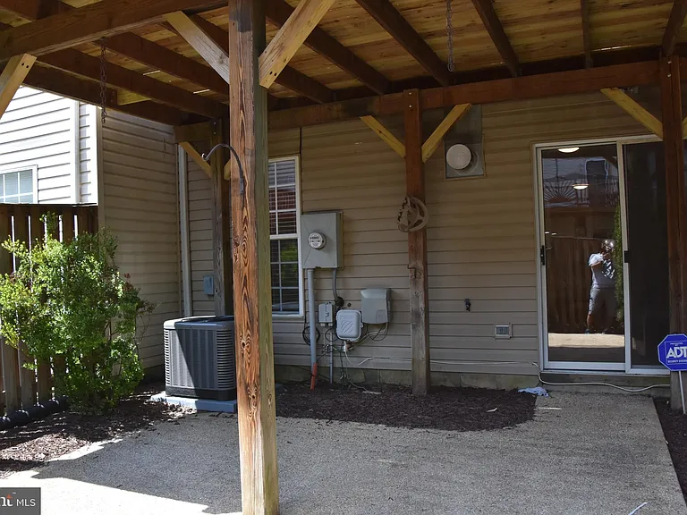 2306 Cold Meadow Way — Photo 30
