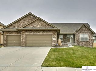 5709 N 153rd St, Omaha, NE 68116