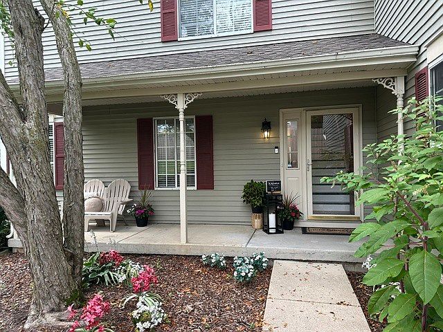 1st image of 152 Village Creek Dr #152