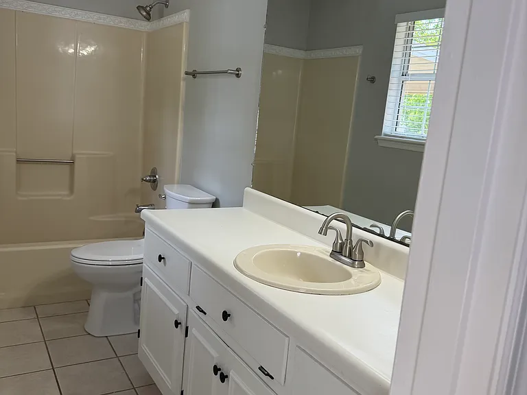 154 Century Rd E — Photo 13