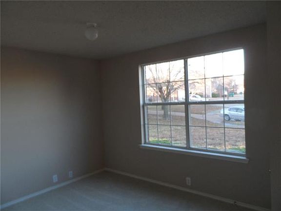 2nd image of 240 Stanford Dr