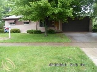 11801 Phyllis St, Taylor, MI 48180