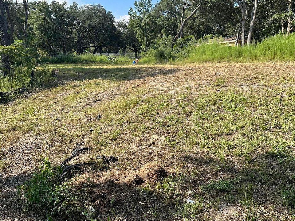 2nd image of Kelly Rd