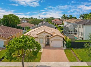 15604 SW 22nd Ln, Miami, FL 33185