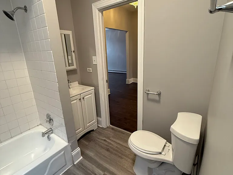 368 E 59th St #3 — Photo 10