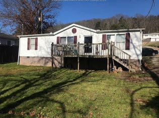 5265 Kelly Rd, Cross Lanes, WV 25313