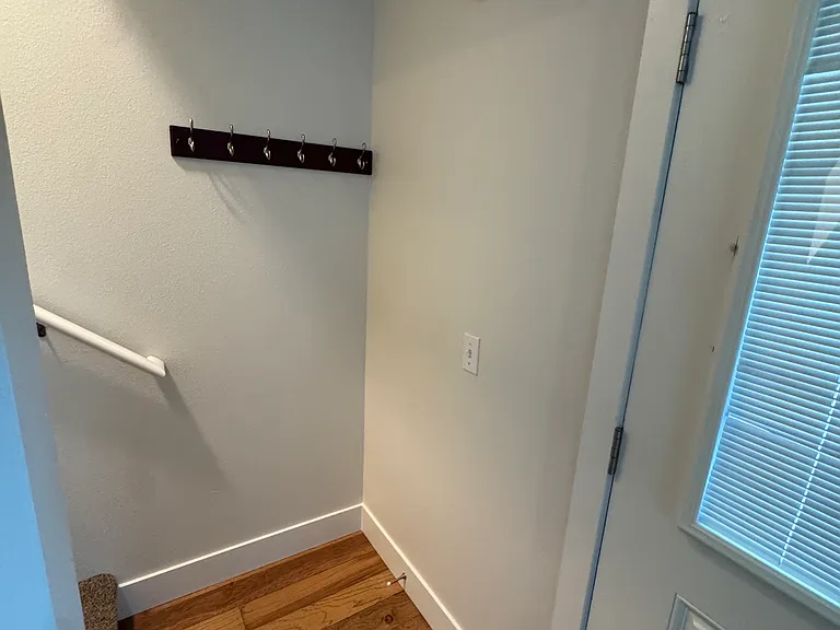 2132 W Sussex Ave — Photo 16