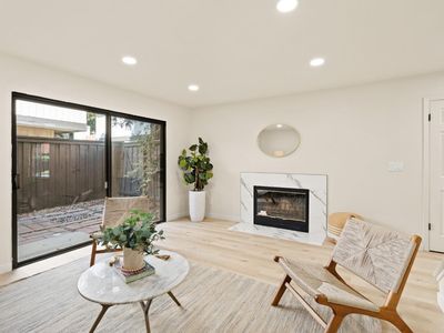 6856 Calvine Rd, Sacramento, CA, 95823