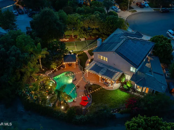 206 Shady Hills Ct, Simi Valley, CA 93065