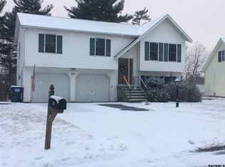 24 Ausable Frks, Albany, NY 12205