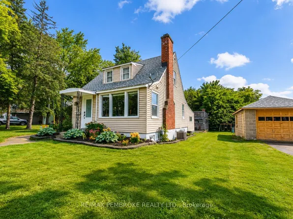 739 Front St, Pembroke, ON K8A 6J4