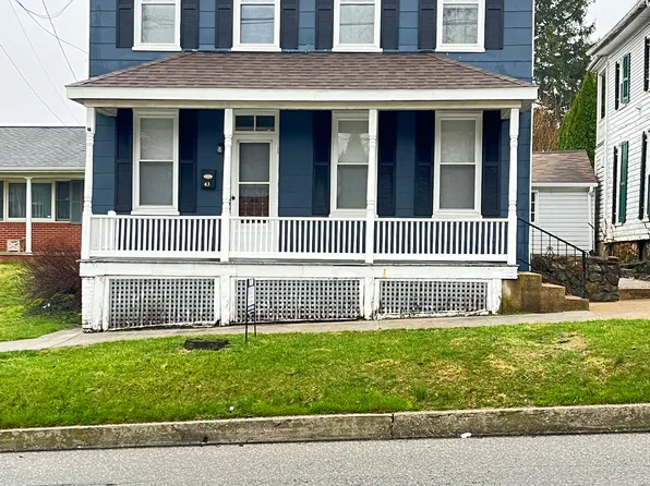 43 S Main St, Shrewsbury, PA 17361