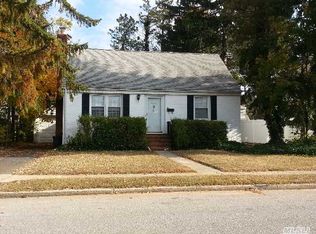 2339 1st St, East Meadow, NY 11554