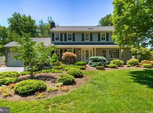 5 Worchester Ln, Princeton Junction, NJ 08550
