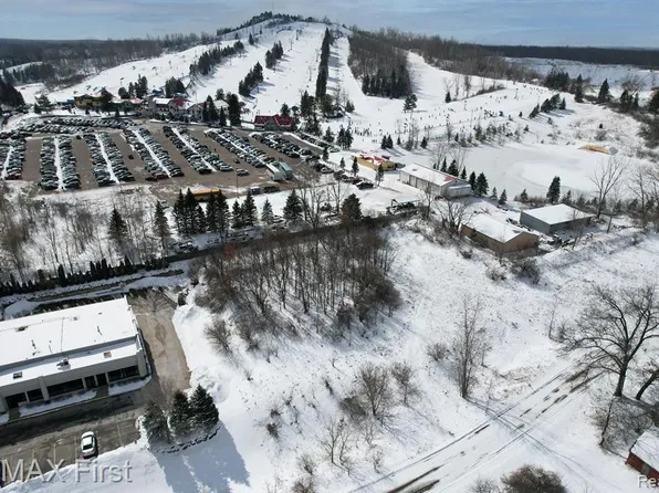 0 Big Sky Dr Unit 3, Holly, MI 48442