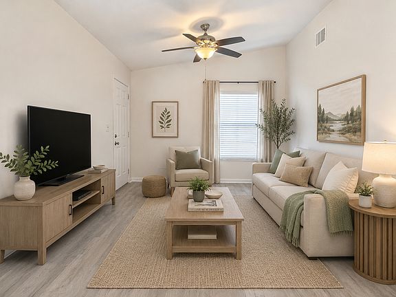 4th image of 1902 Crystal Grove Dr