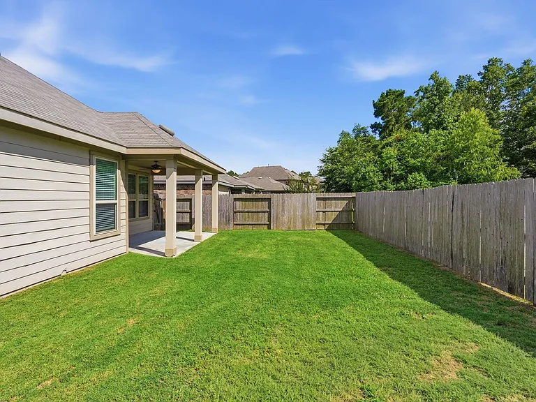 1140 Clonmore Ct — Photo 42